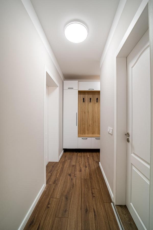 Apartamento Sky Academic Varna Exterior foto