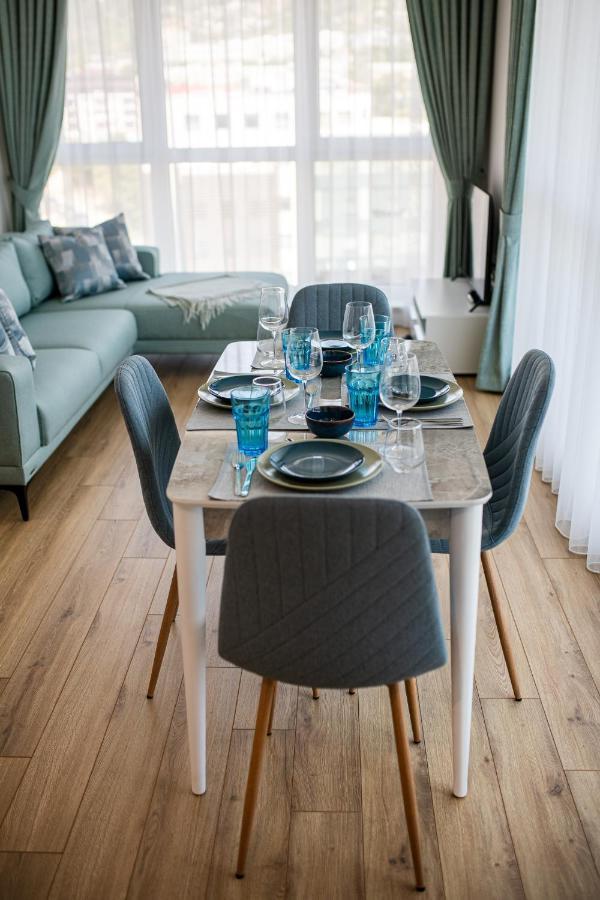 Apartamento Sky Academic Varna Exterior foto